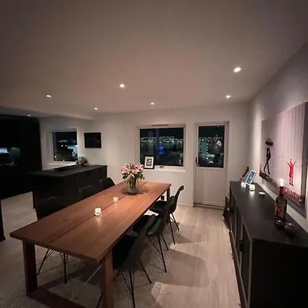 Remarkable 2-Bed Apartment In Tromso Exterior photo